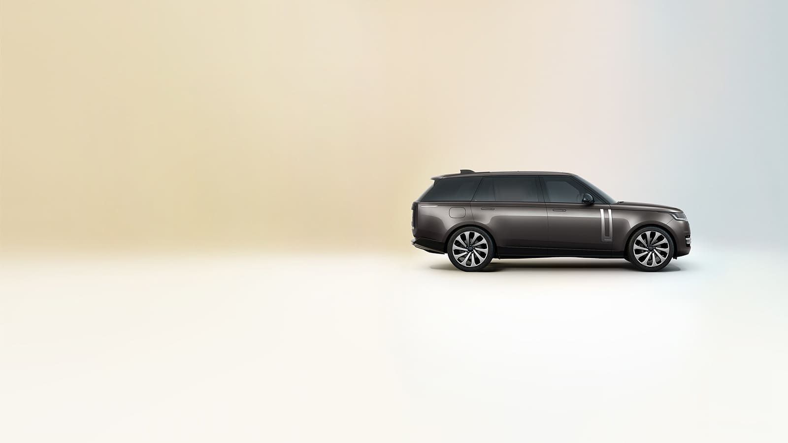 НОВЫЙ RANGE ROVER ОТ SV BESPOKE