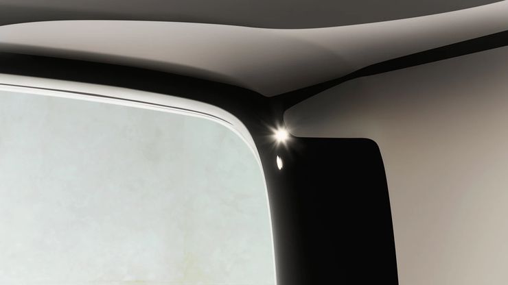 Range Rover Sport Dynamic с выразительной отделкой Moonlight Chrome.