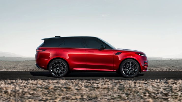В облике Range Rover Sport нет ничего лишнего. Его невозможно не узнать.