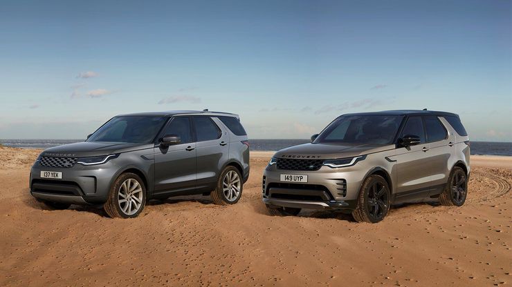 Land Rover Discovery (слева) Land Rover Discovery R-Dynamic (справа).